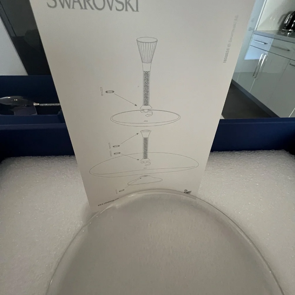 Swarovski - Picture 2 of 5
